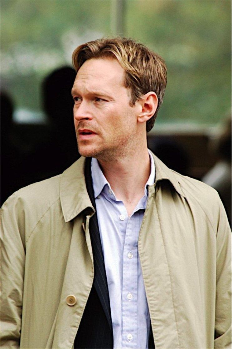 Steven Mackintosh