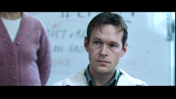 Steven Mackintosh