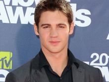 Steven R. McQueen