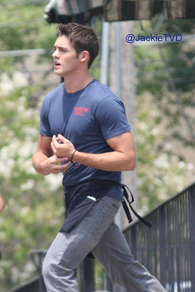 Steven R. McQueen