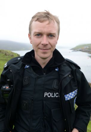 Steven Robertson