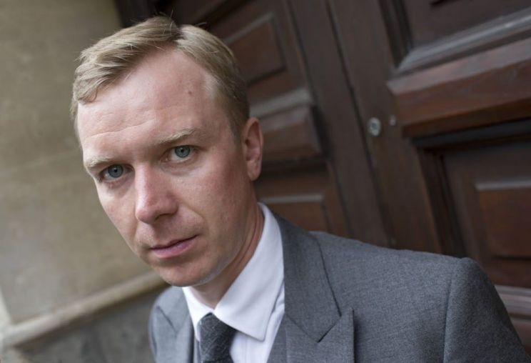 Steven Robertson