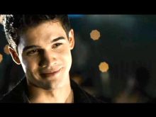 Steven Strait