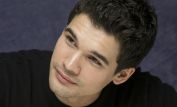 Steven Strait