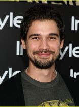 Steven Strait #197516 picture (Portrait Medium)