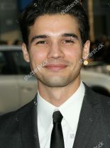 Steven Strait