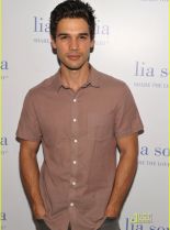 Steven Strait #197558 picture (Portrait Medium)