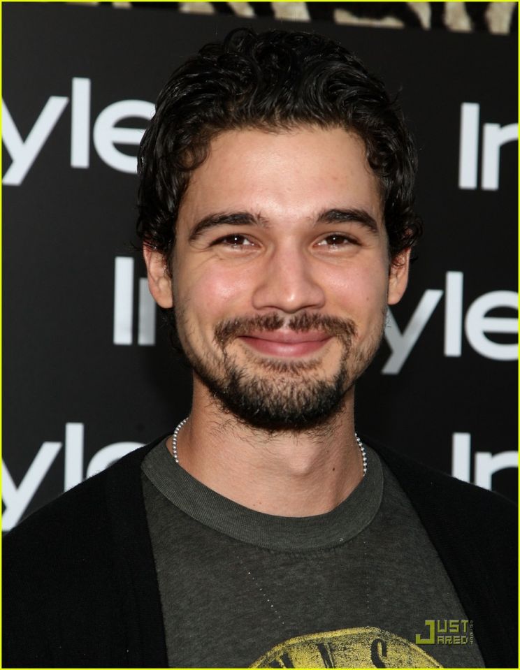 Steven Strait