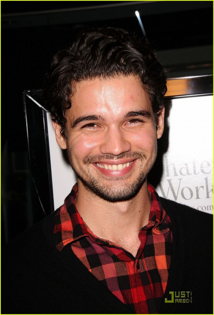 Steven Strait