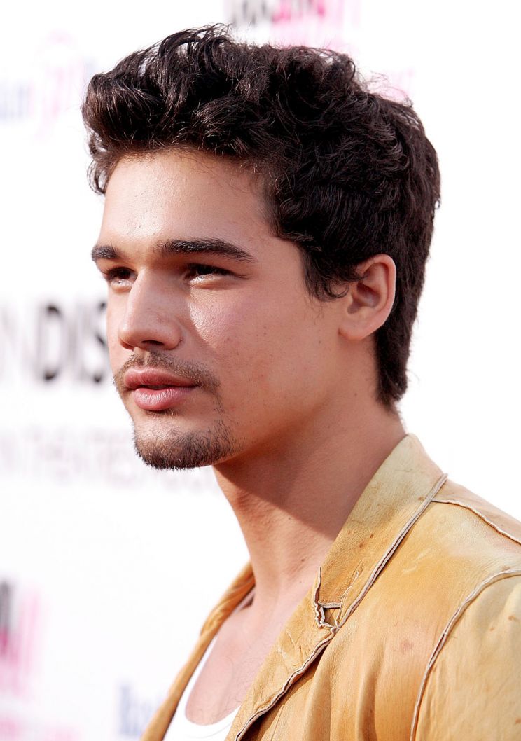 Steven Strait