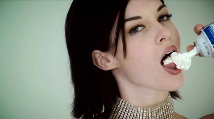 Stoya