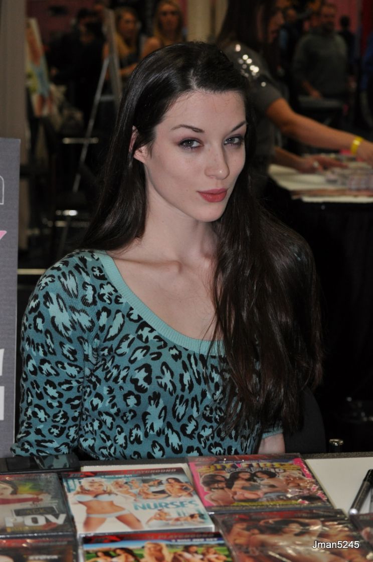 Stoya