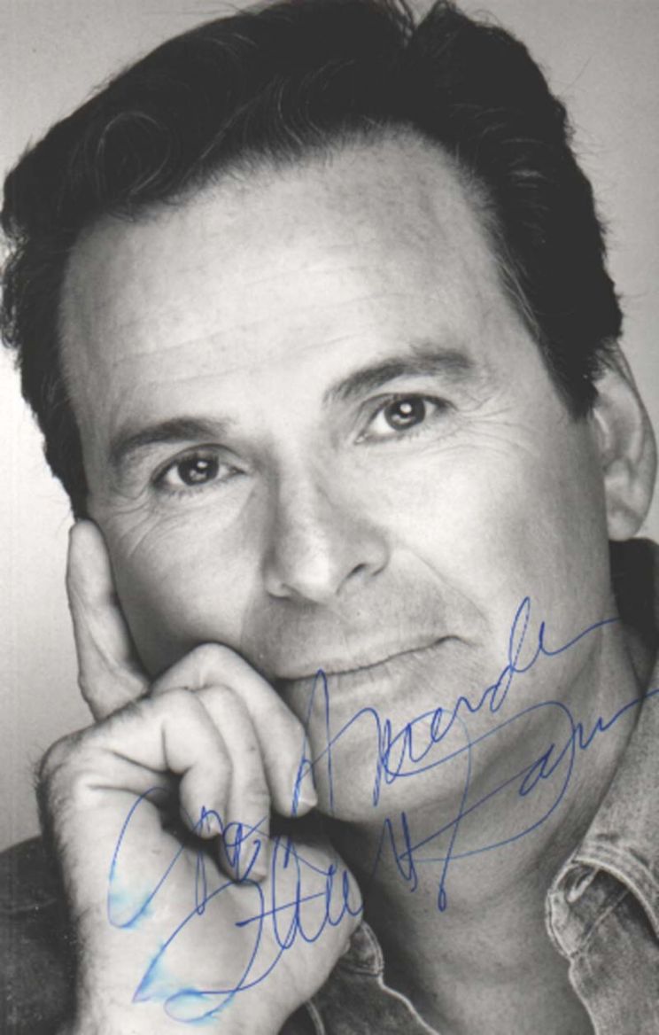 Stuart Damon