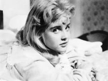 Sue Lyon photo