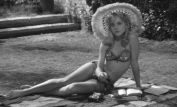 Sue Lyon