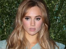 Suki Waterhouse