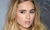 Suki Waterhouse