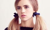 Suki Waterhouse