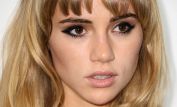 Suki Waterhouse