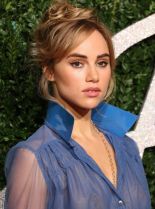 Suki Waterhouse