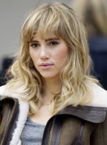 Suki Waterhouse