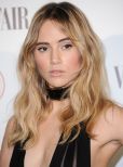 Suki Waterhouse