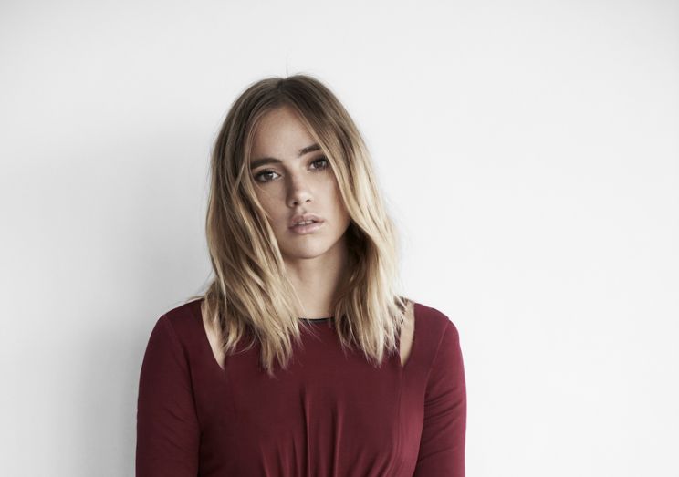 Suki Waterhouse