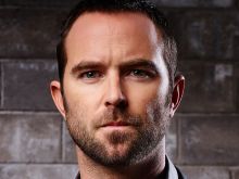 Sullivan Stapleton