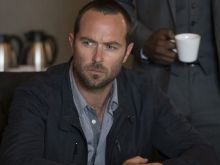 Sullivan Stapleton