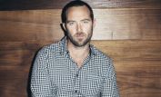 Sullivan Stapleton