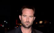 Sullivan Stapleton