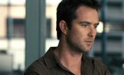 Sullivan Stapleton