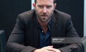 Sullivan Stapleton