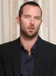 Sullivan Stapleton