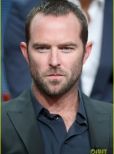 Sullivan Stapleton