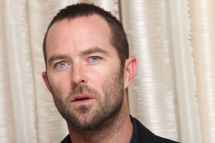 Sullivan Stapleton