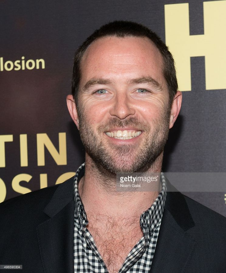 Sullivan Stapleton