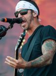 Sully Erna