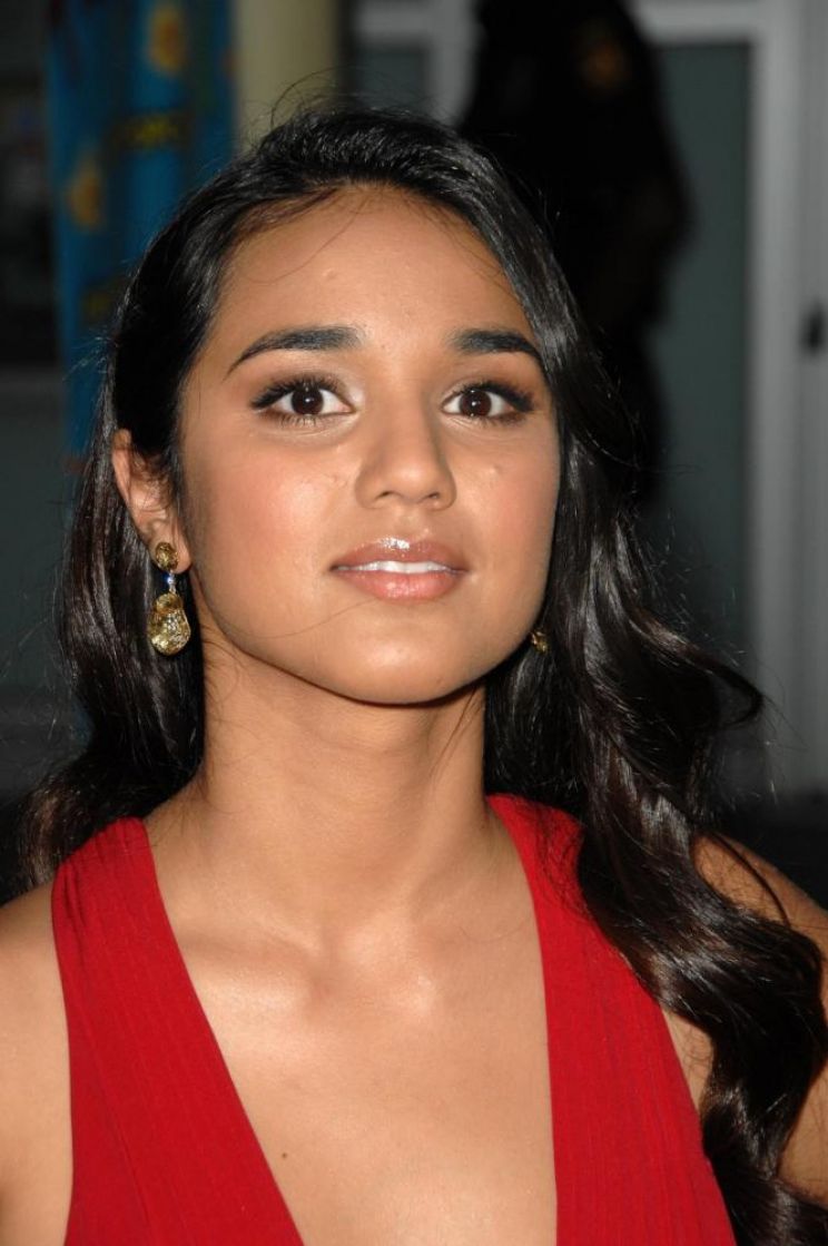 Summer Bishil