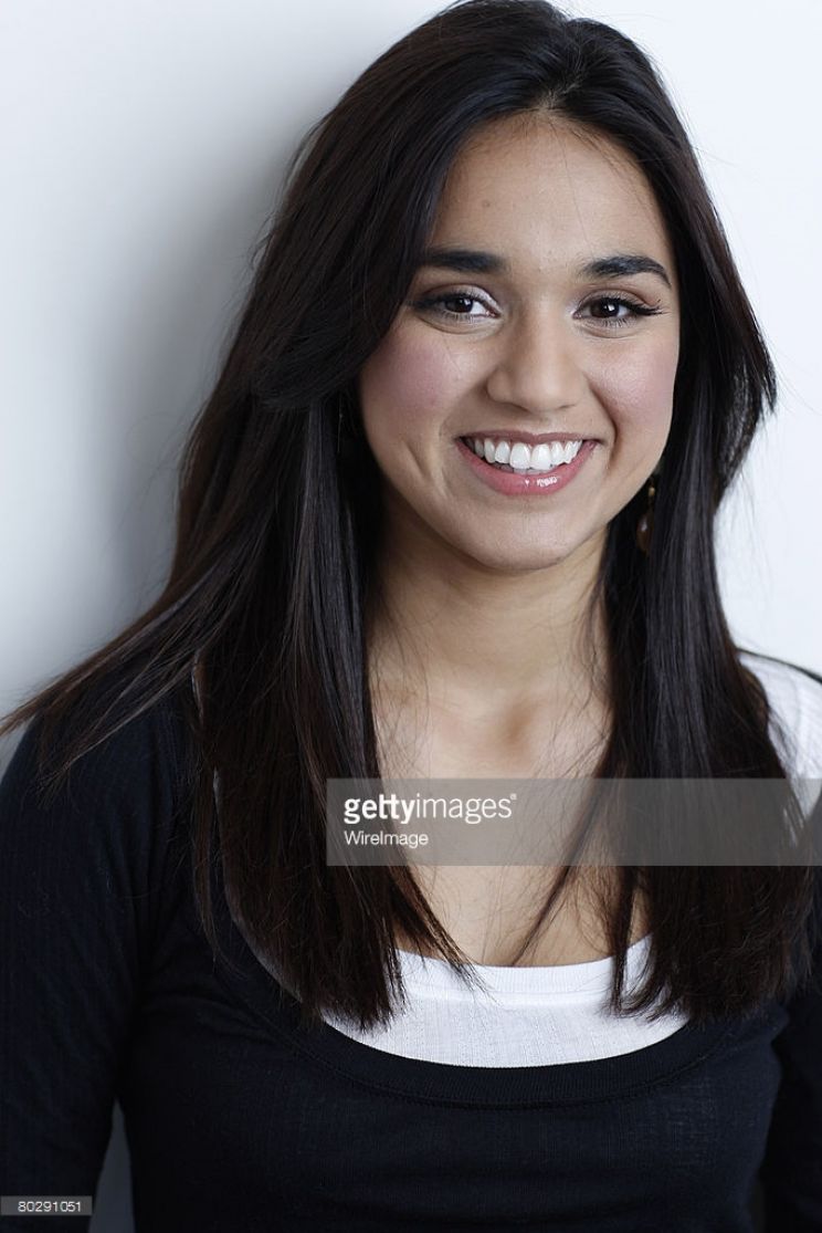 Summer Bishil