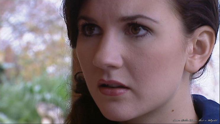 Summer Strallen