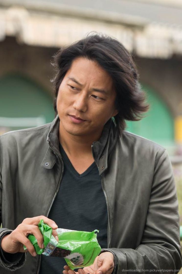 Sung Kang