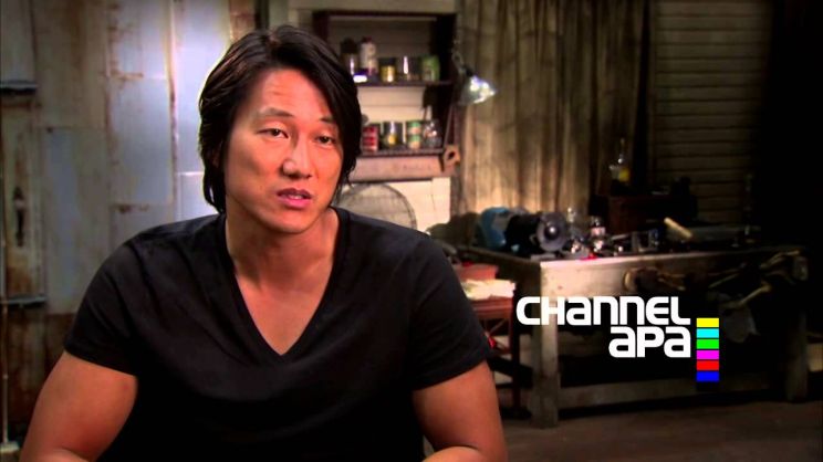 Sung Kang