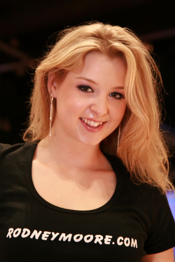 Pictures of Sunny Lane