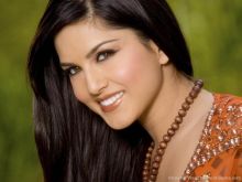 Sunny Leone photo