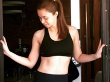Sunshine Cruz