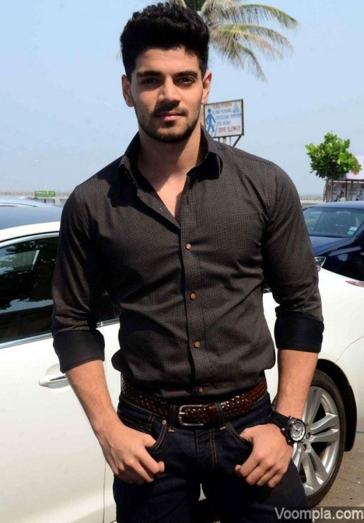 Suraj Pancholi