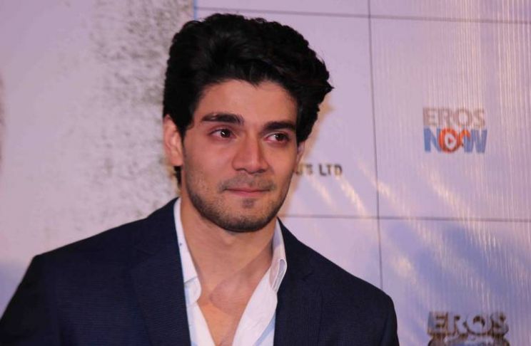 Suraj Pancholi