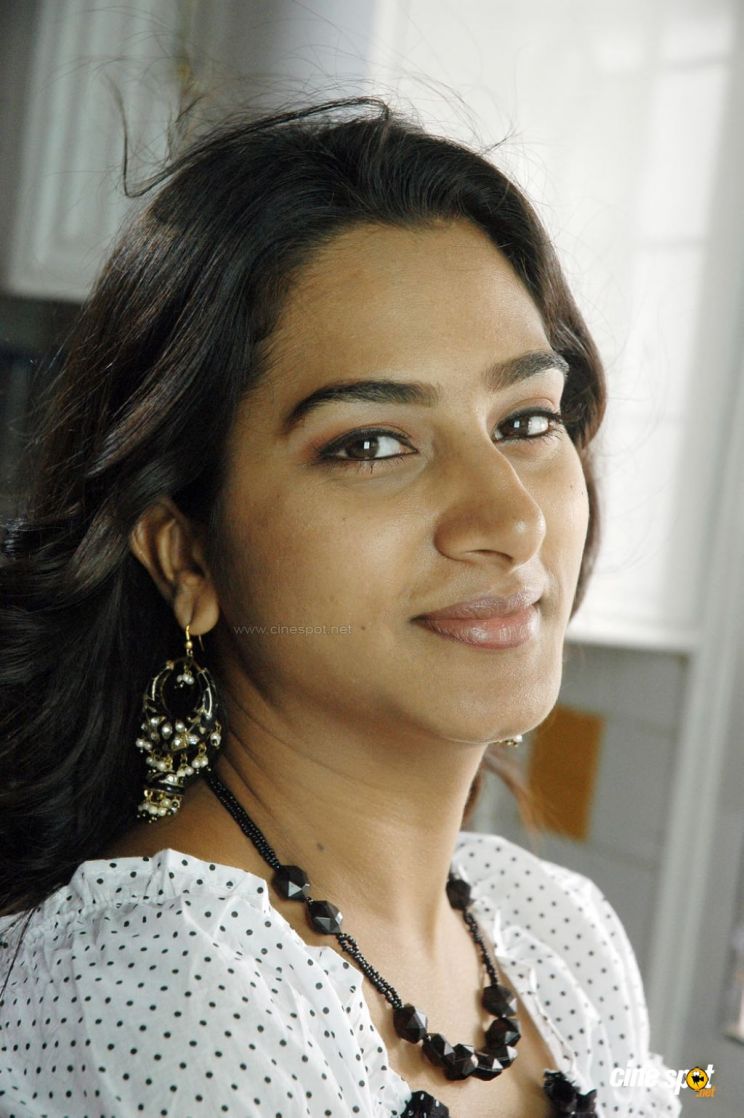 Surekha Vani