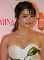 Surveen Chawla